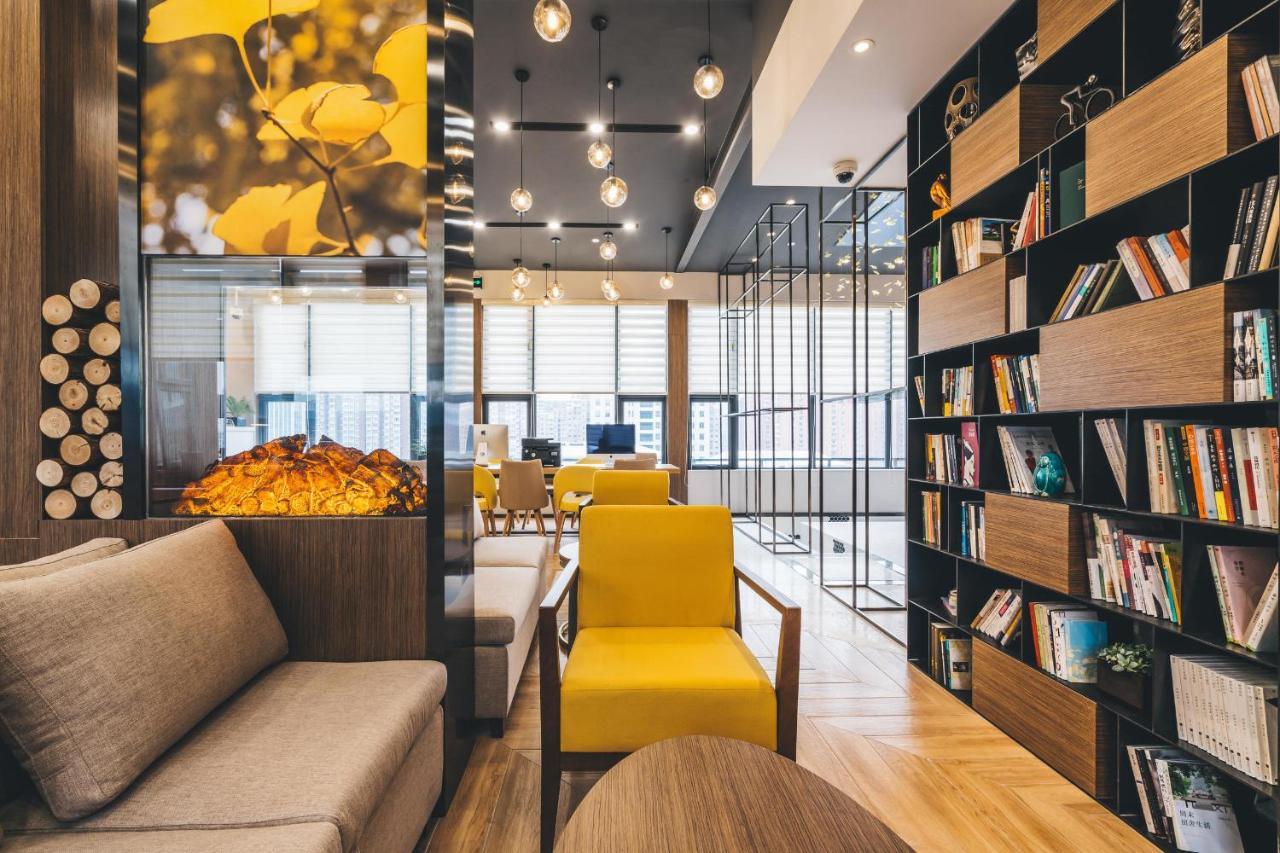 Hotel Atour Lujiazui Minsheng Road Station